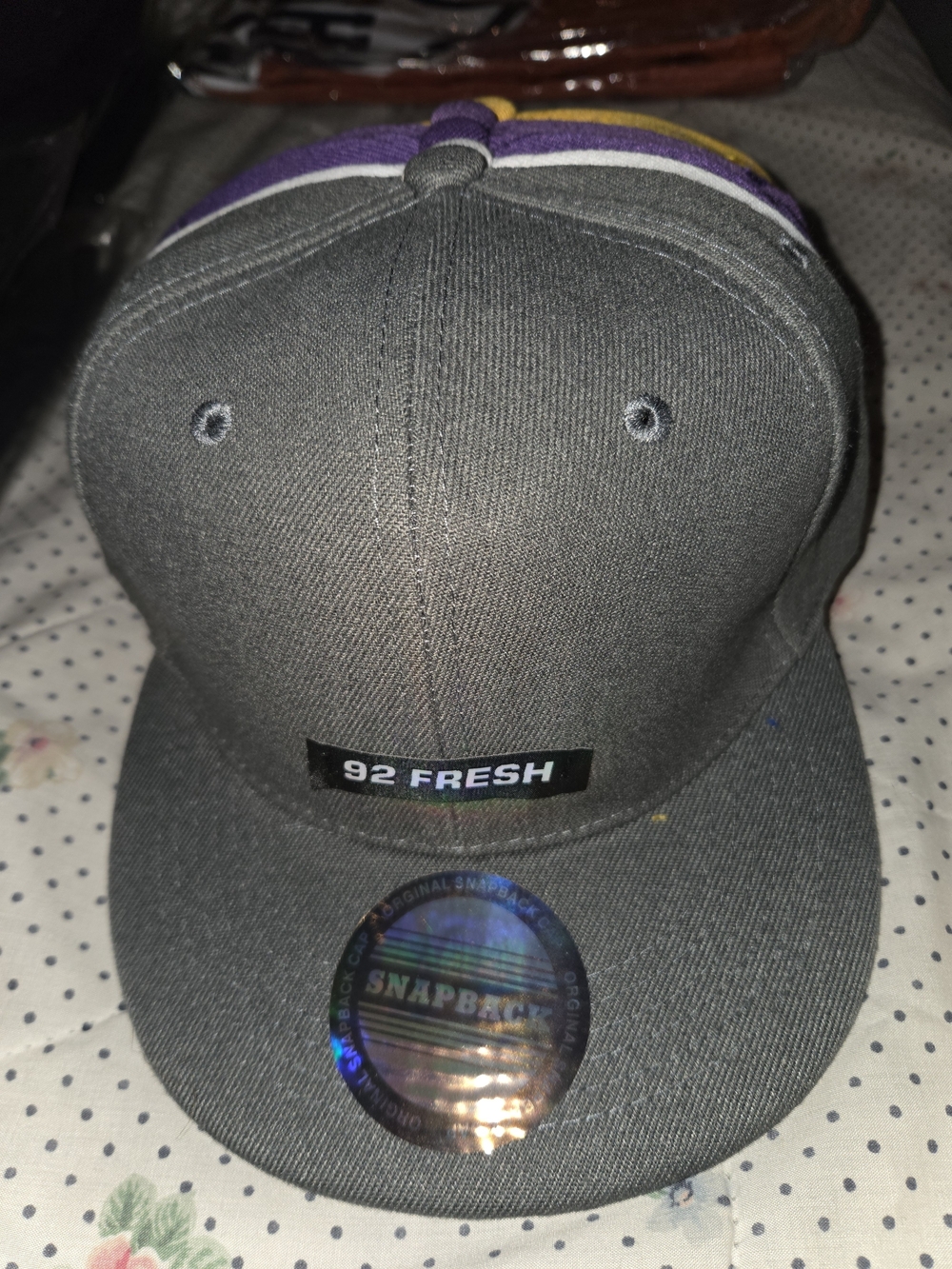 92 FRESH Velcro Back
